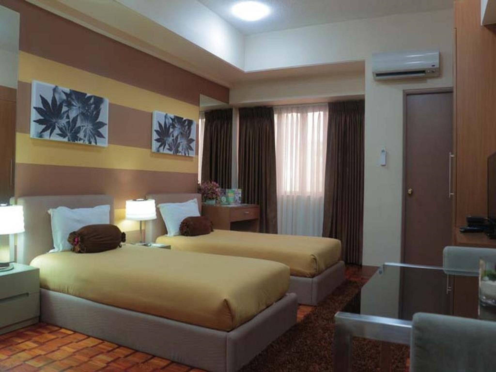 Prince Plaza II Condotel Makati City Exterior photo