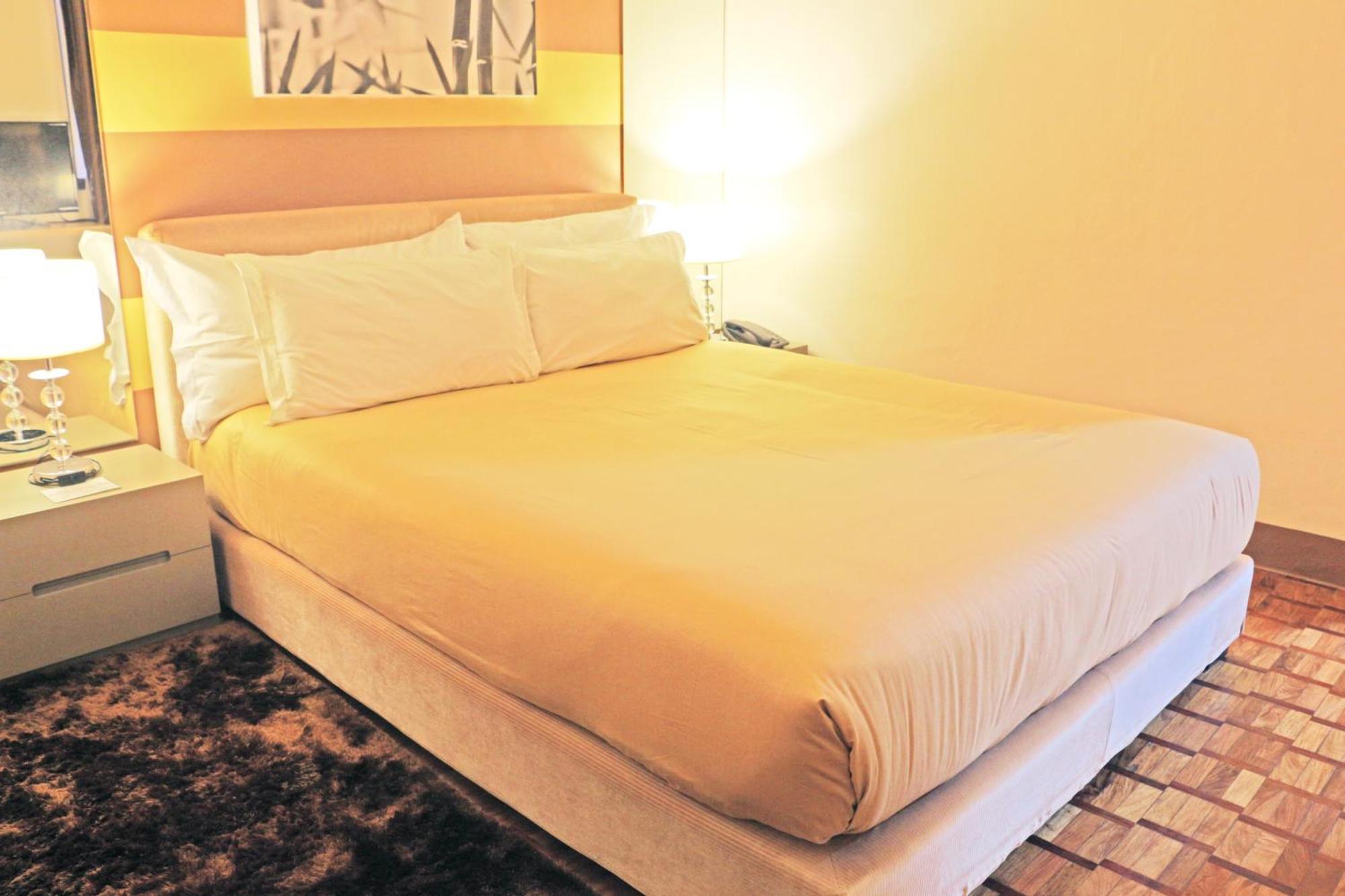 Prince Plaza II Condotel Makati City Exterior photo