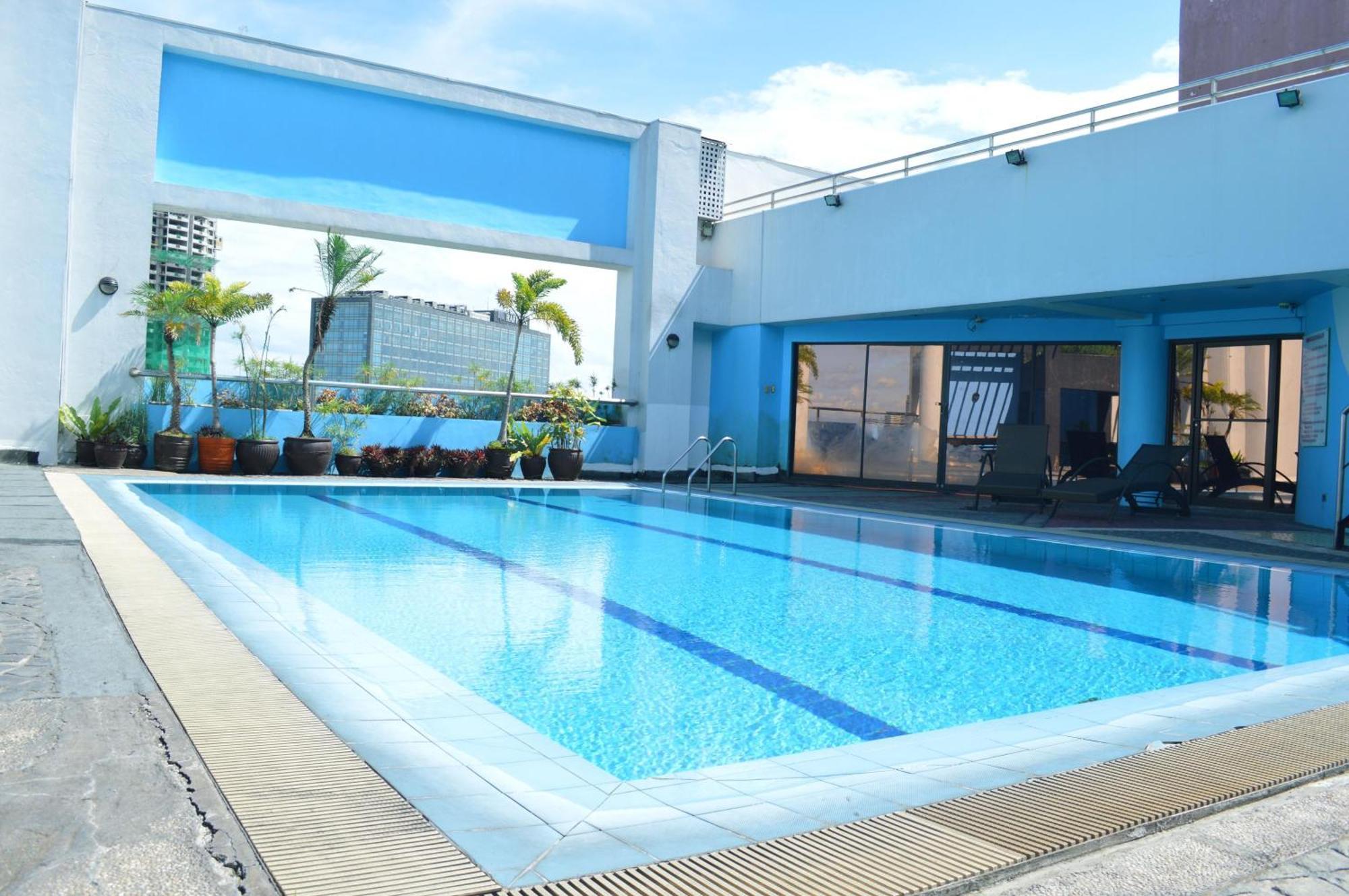 Prince Plaza II Condotel Makati City Exterior photo